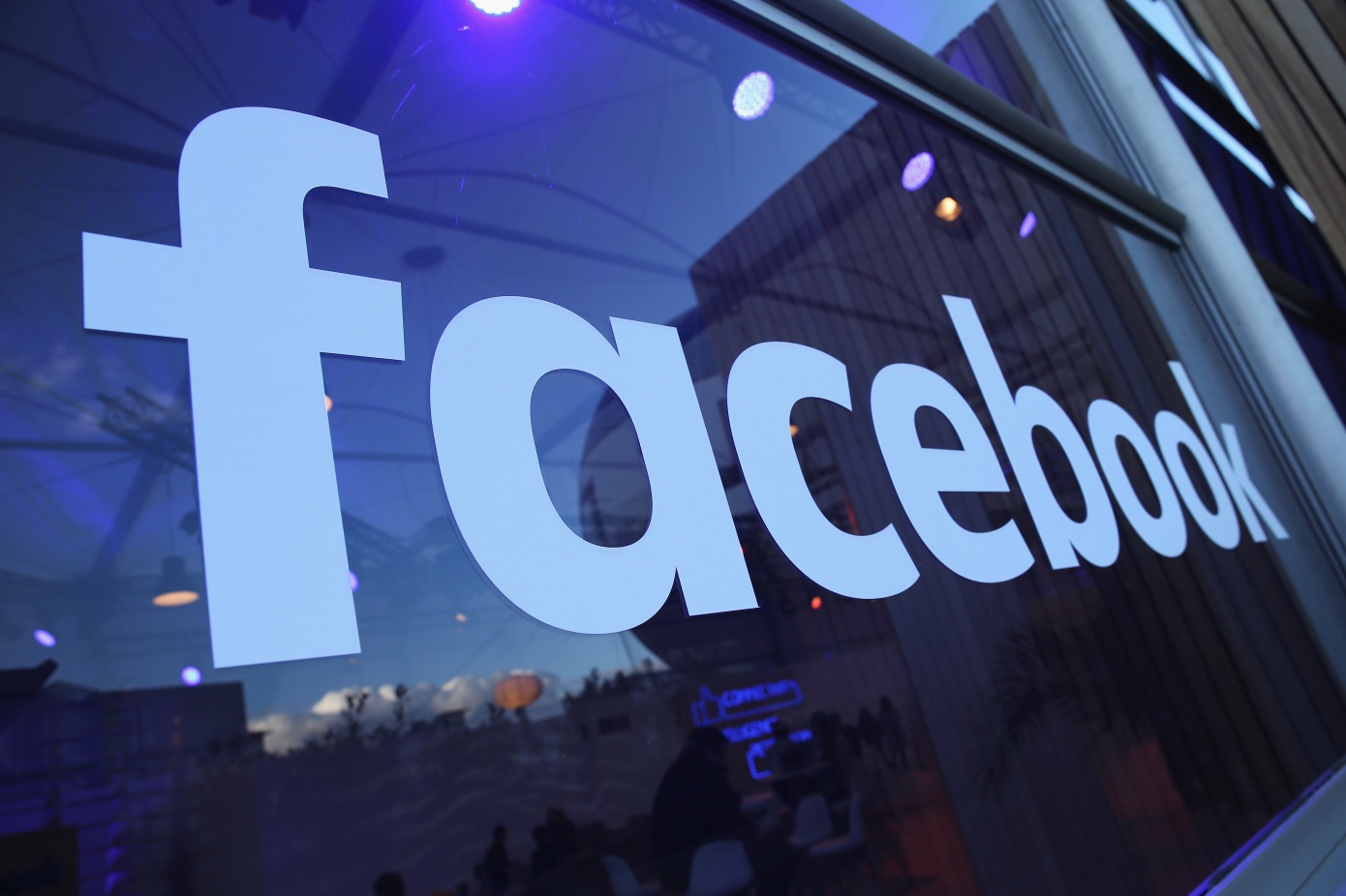 Facebook agrees to pay French publishers for news reuse